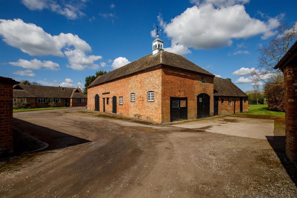 Ladbroke-056 A.jpg