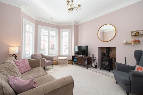 28 Chapel Road, Manchester, M22 4JW