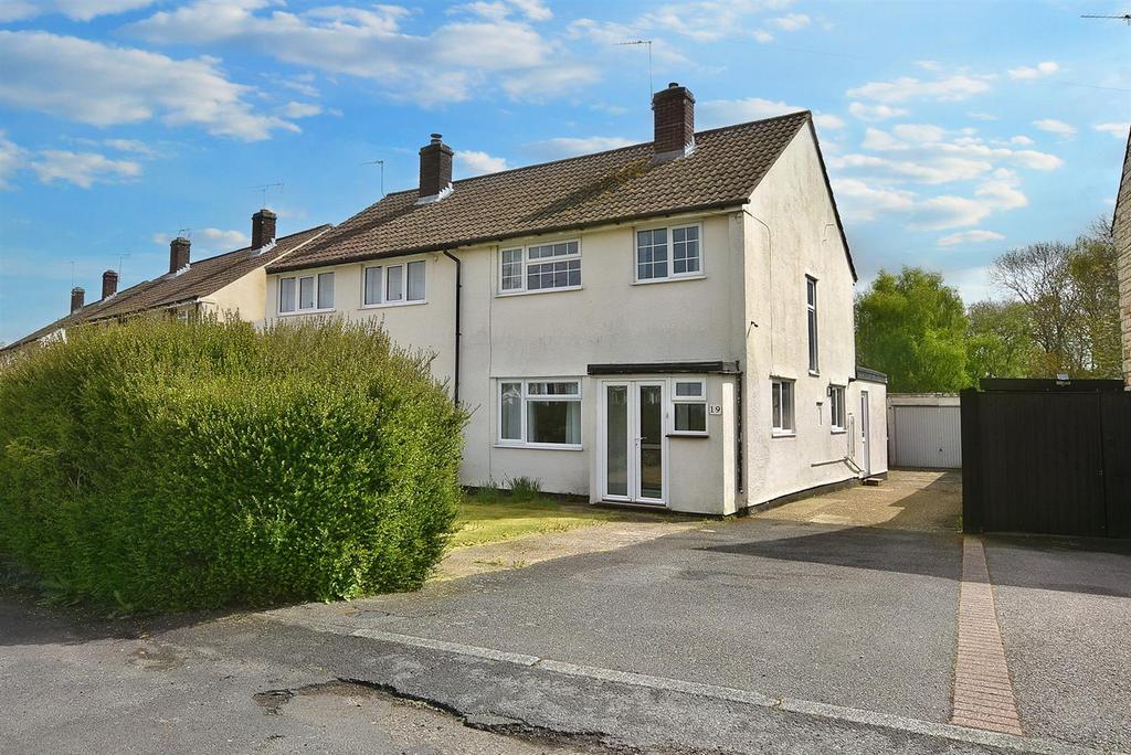 Senacre Lane, Maidstone 3 bed semidetached house for sale £350,000