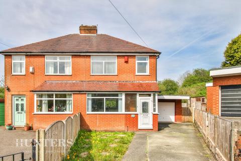 47 Harrow Avenue, Oldham, OL8 4HY