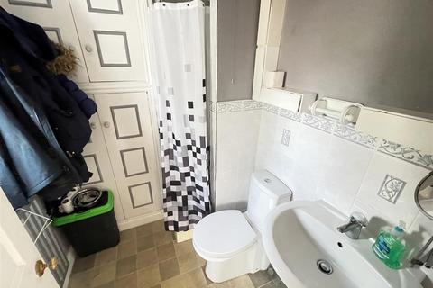 16 Avondale, Cotgrave, Nottingham, NG12 3LR