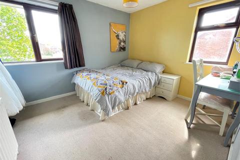16 Avondale, Cotgrave, Nottingham, NG12 3LR