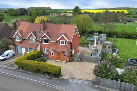 4 bedroom semi-detached house for sale, Saxondale Village, Bingham