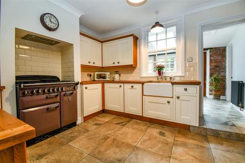 2 bedroom cottage for sale, Souttergate, Hedon, Hull