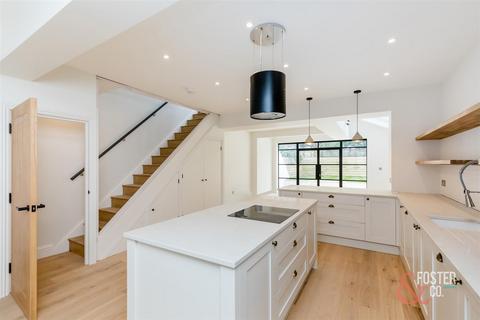 82 Addison Road, Hove, BN3 1TR