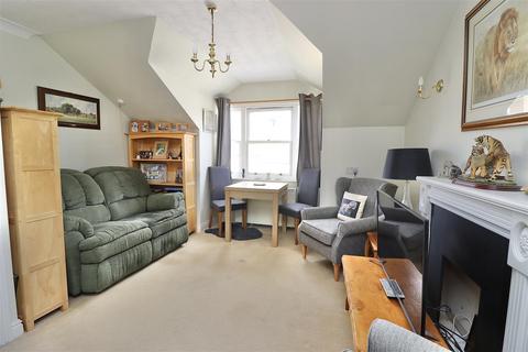 1 bedroom flat for sale, Betterton Court, Pocklington, York