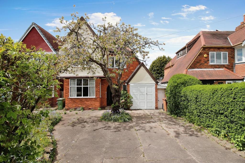 Lyndon Road, Solihull 3 bed detached house for sale £400,000