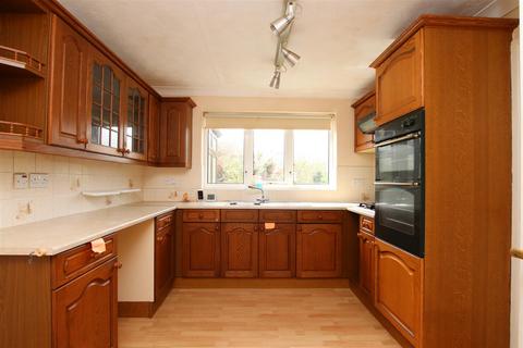26 Hescane Park, Cheriton Bishop, Exeter, EX6 6JP
