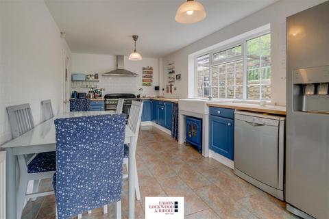Elidor Beech Hill, Conisbrough, Doncaster, DN12 2BX