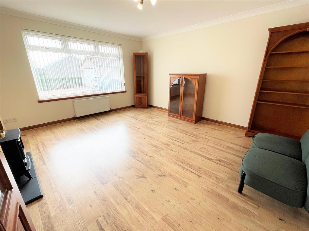 1, Blinkbonny View, Arncroach 3 bed detached bungalow £310,000