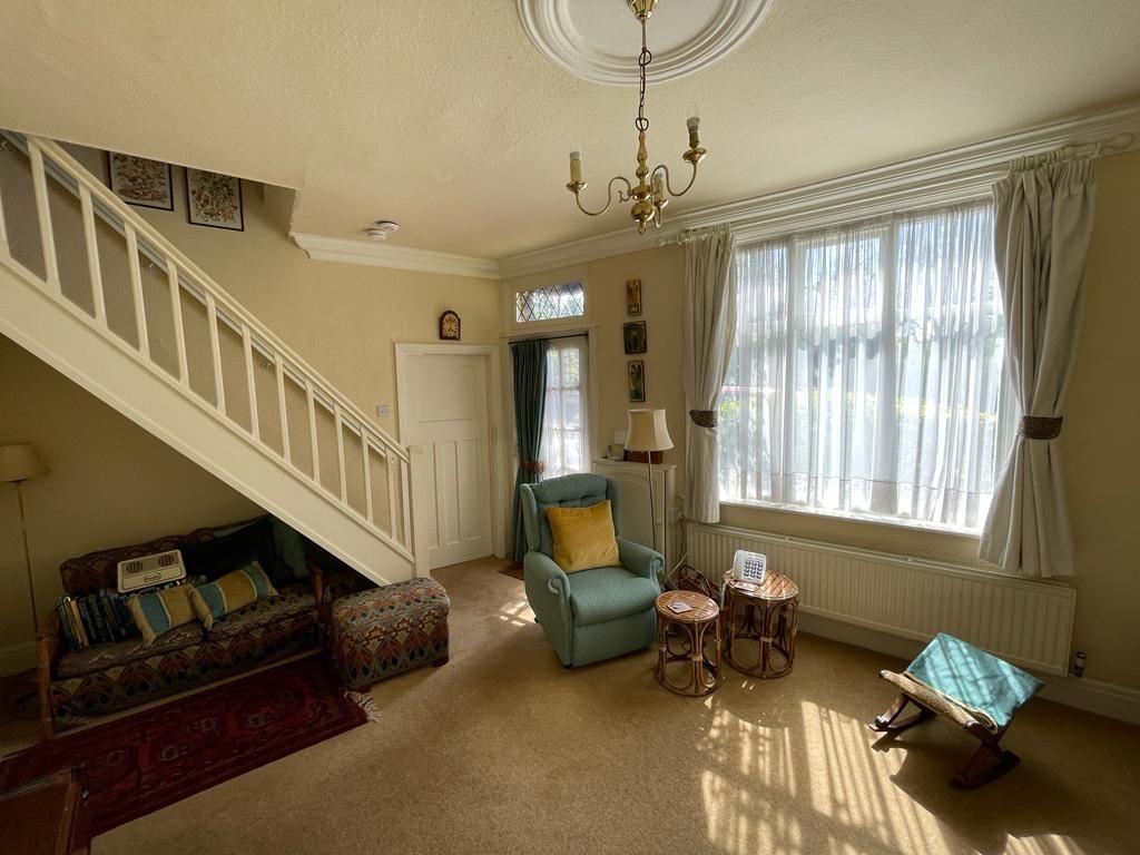New lounge 2.jpg