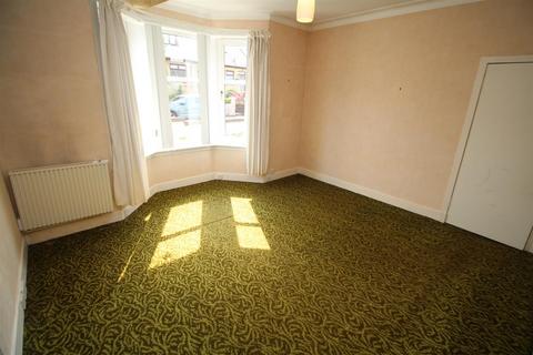 9 Clyde Road, Gourock, PA19 1XD