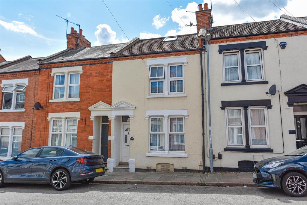 Allen Road, Abington, Northampton 4 bed terraced house £269,950