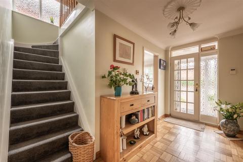 30 Jerrard Drive, Sutton Coldfield, B75 7TJ