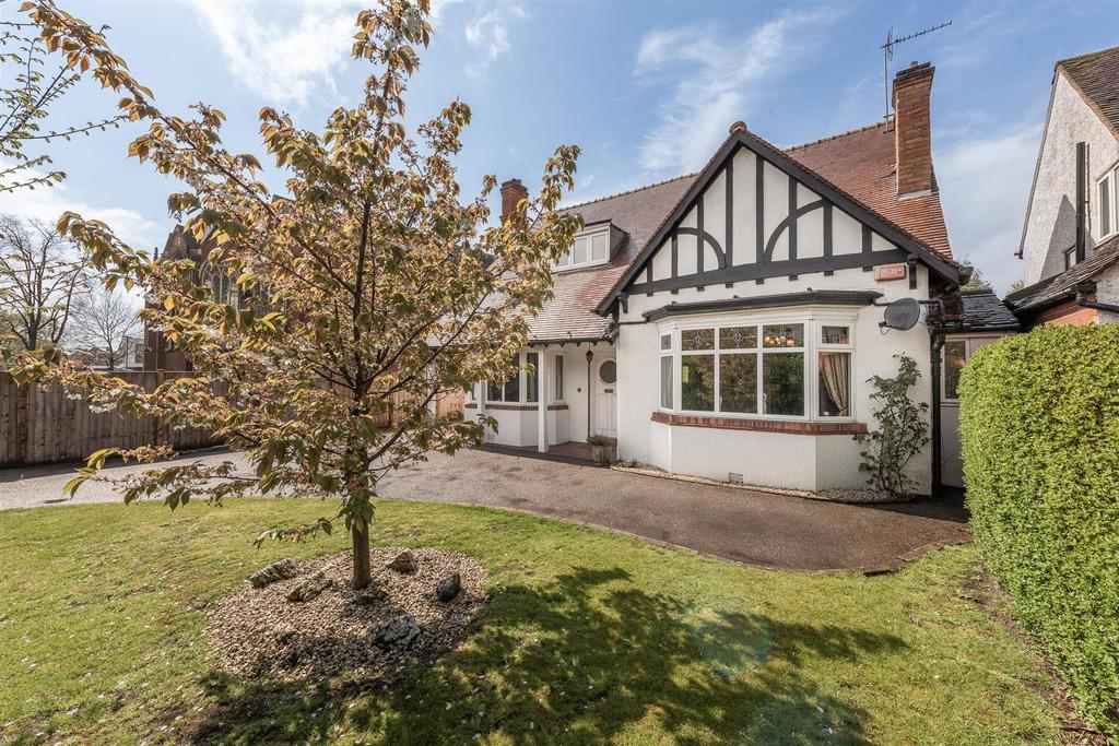 Birmingham Road, Sutton Coldfield, B72 1DP 5 bed detached house for