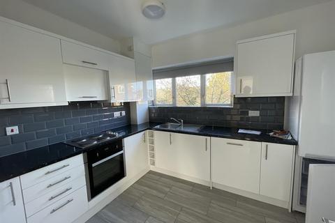 2 bedroom flat for sale, North Orbital Road, Denham, Middlesex, UB9 5EY