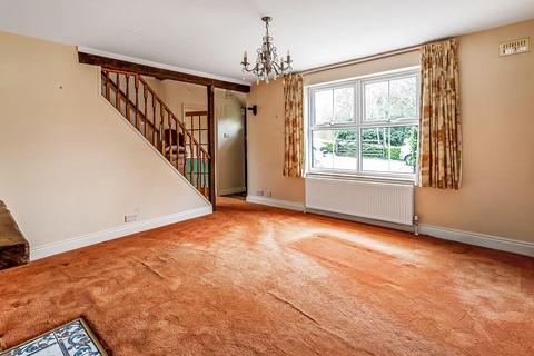 2 bedroom semi-detached house for sale - COBHAM ROAD, FETCHAM, KT22