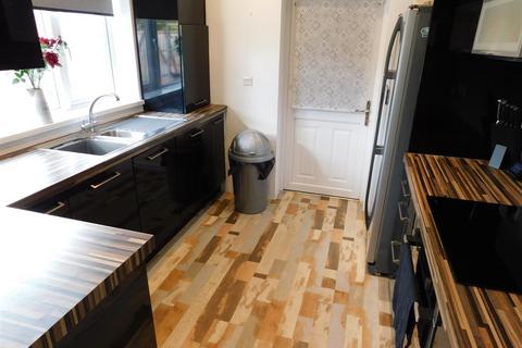 68 Burlish Close, Stourport-on-severn, DY13 8XW