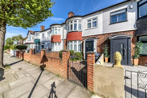 3 bedroom terraced house for sale, Edgehill Road, Mitcham, CR4