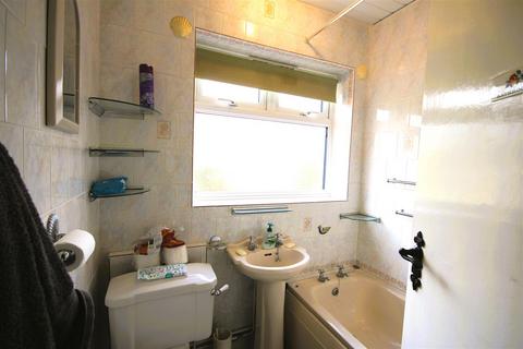 9 Barley Croft, Cheadle, Stoke-on-trent, ST10 1NA