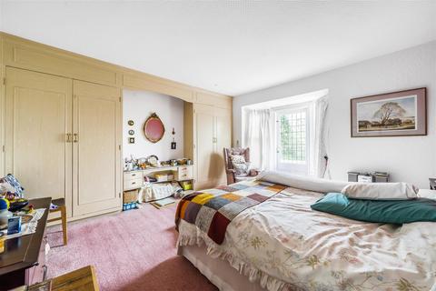 186 Bromham Road, Bedford, MK40 4BP
