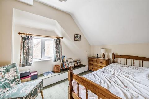 186 Bromham Road, Bedford, MK40 4BP