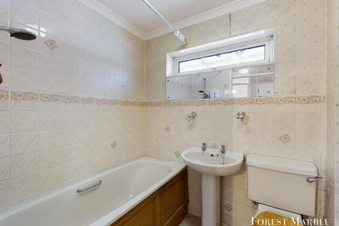 41 Bridge Close, Gillingham, SP8 4LS