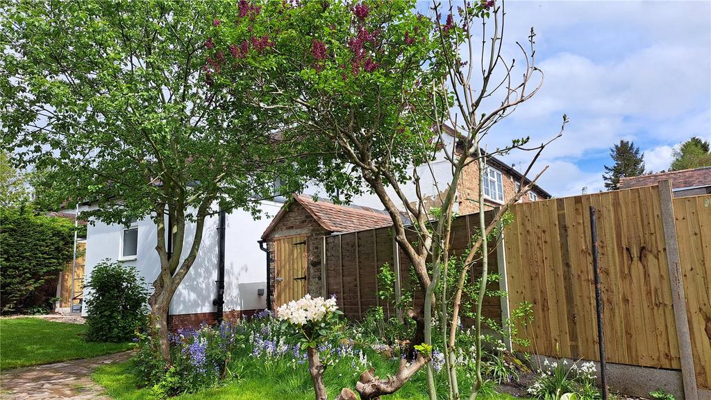 Horsehay Common, Spring Village, Telford, Shropshire, TF4 2 bed semi