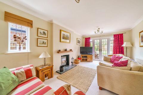 5 Donnafields, Bisley, Woking, GU24 9DP