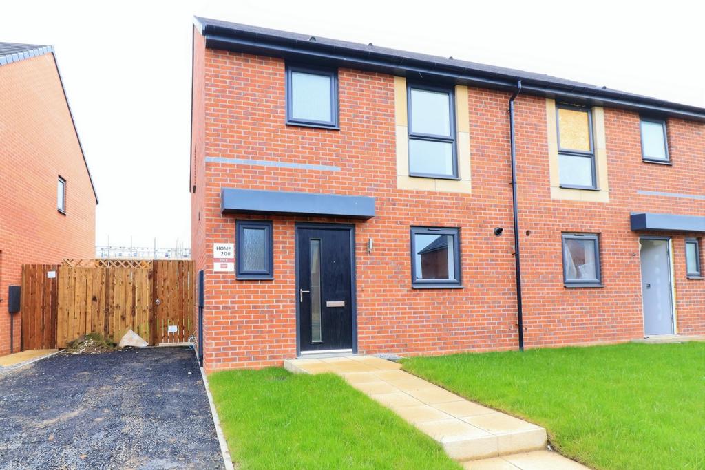 Cowslip Drive, Kirkleatham Green, TS10 3 bed house £950 pcm (£219 pw)