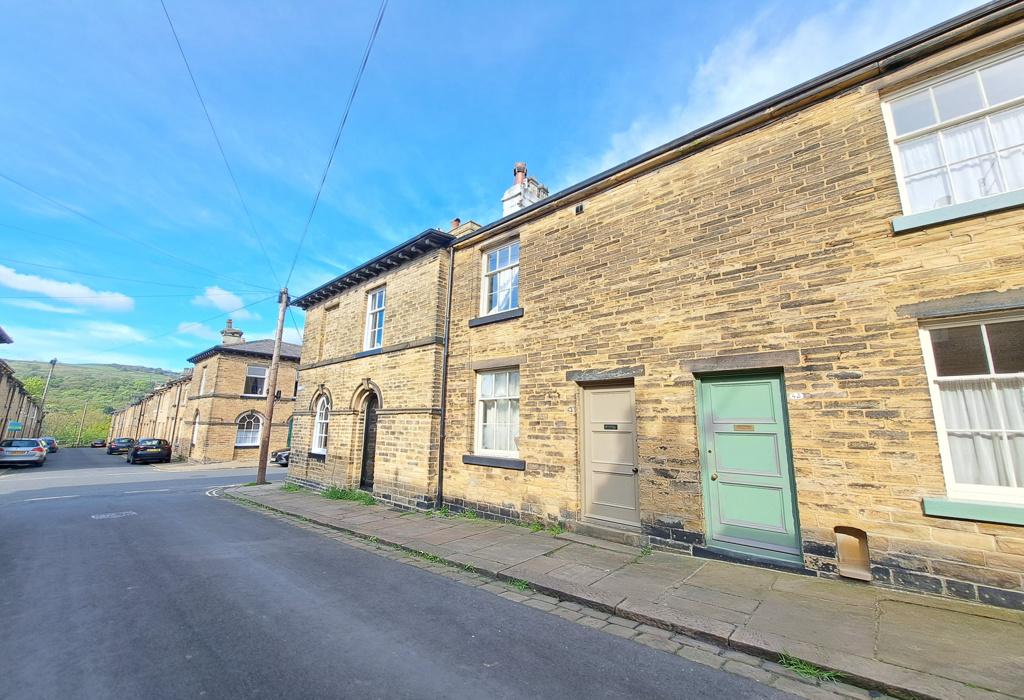 Mary Street, Saltaire, West Yorkshire 2 bed terraced house for sale £