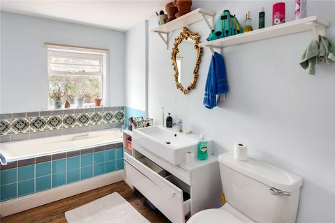 45 Oriel Road, London, E9 5SG