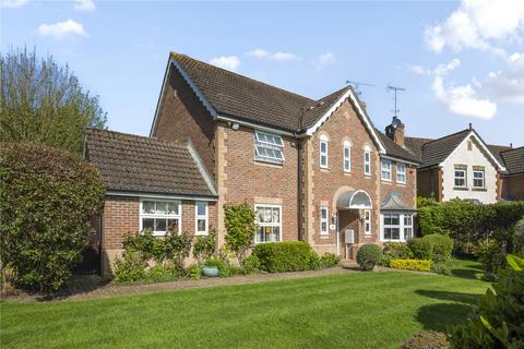 4 bedroom detached house for sale, Masons Way, Codmore Hill