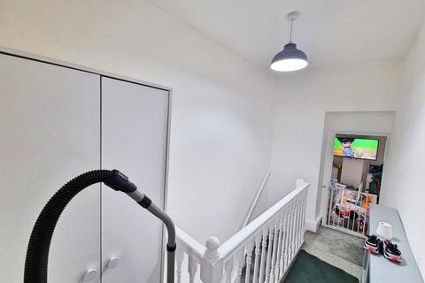 54 King Street, Neath, SA11 1PF
