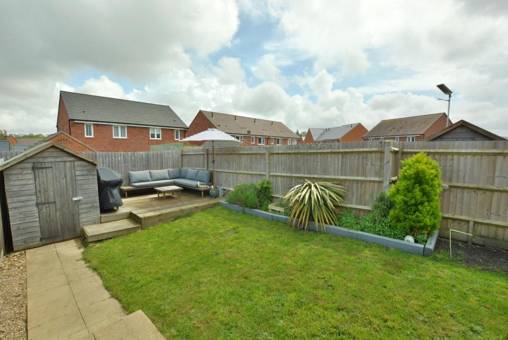 Dewberry Close, Wimborne, BH21 4EY 2 bed semidetached house for sale