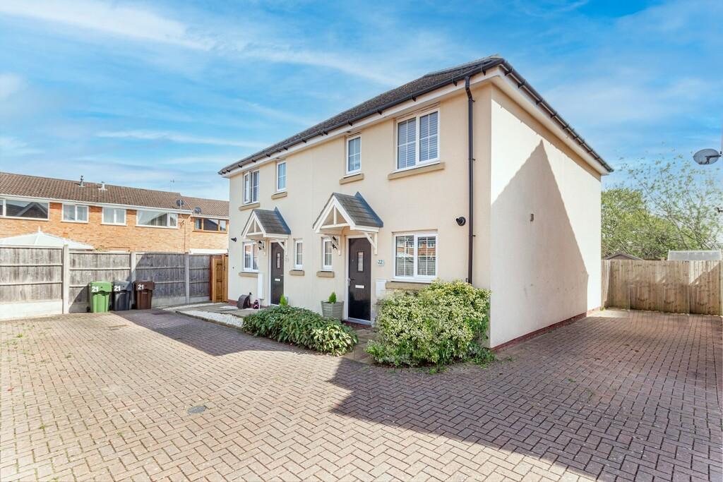 Kingcup Close, Catshill, B61 0GH 3 bed semidetached house for sale £
