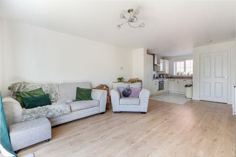 22 Kingcup Close, Catshill, Bromsgrove, B61 0GH