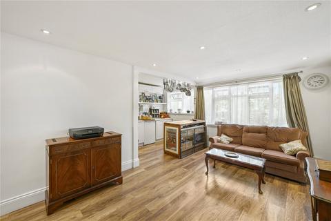 63 Brickett Close, Ruislip, HA4 7YF