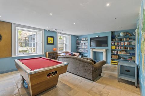 1 Miles Road, Bristol, BS8 2JN