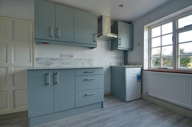 Kitchen 3 - The Flat, The Cottage, Weston Hall.jp
