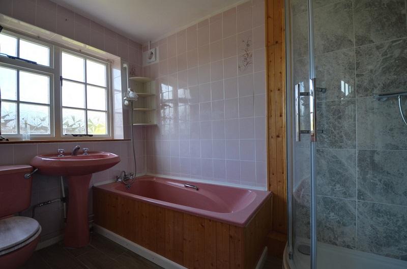 Bathroom - The Flat. The Cottage, Weston Hall.jpg