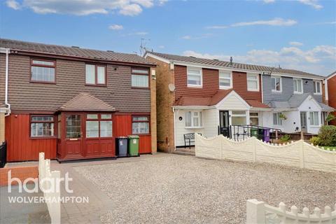 3 bedroom semi-detached house to rent, Ecclestone Road, Wednesfield