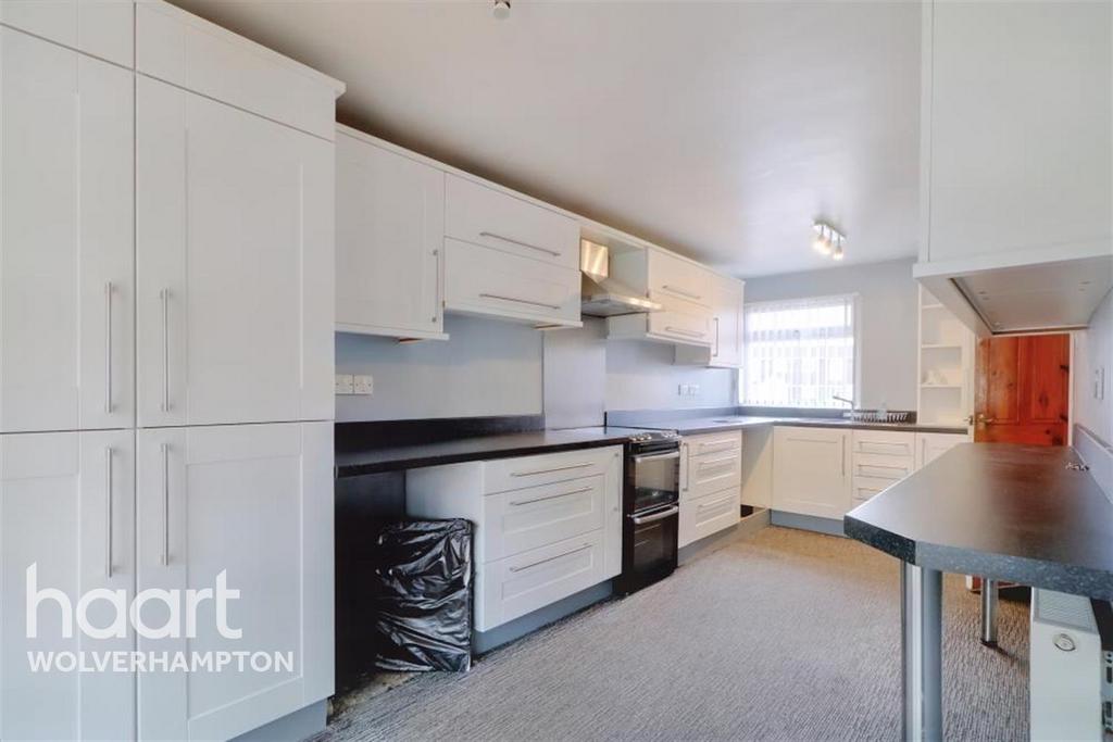 Ecclestone Road, Wednesfield 3 bed semidetached house to rent £1,200