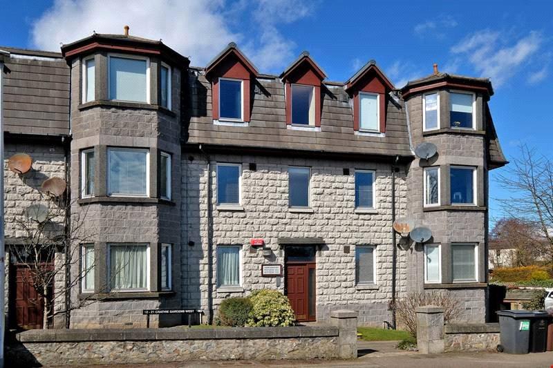 Crathie Gardens West, Ruthrieston... 2 bed flat £690 pcm (£159 pw)