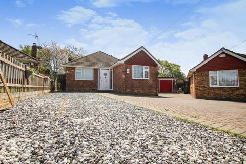 4 bedroom bungalow for sale, Summersvere Close, Three Bridges, RH10