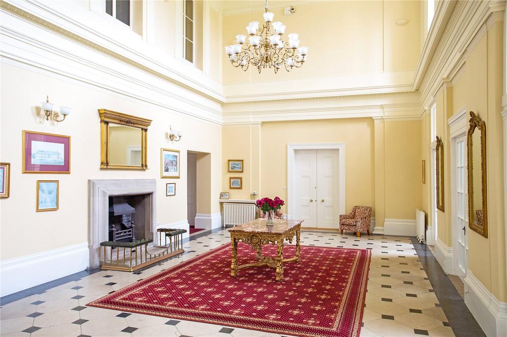 Burton Park, Duncton, Petworth, West Sussex, GU28 3 bed apartment £