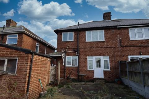 67 Boxmoor Road, Romford, RM5 2SH