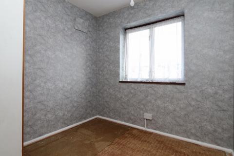67 Boxmoor Road, Romford, RM5 2SH