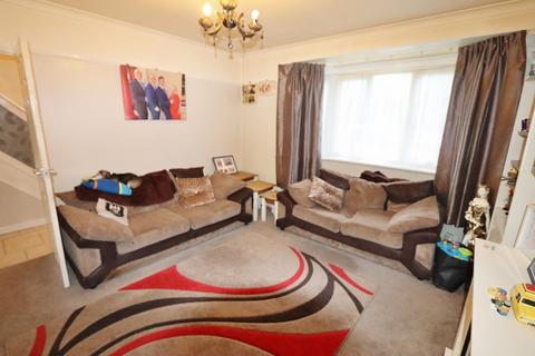 54 Coombe Road, Romford, RM3 0TX