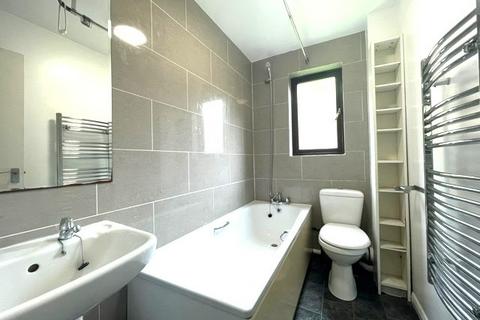1 bedroom apartment to rent, Green Pond Close, Walthamstow, E17